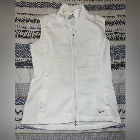 Nike Jackets & Blazers - Nike Golf Tour Performance Therma Fit Vest size Medium